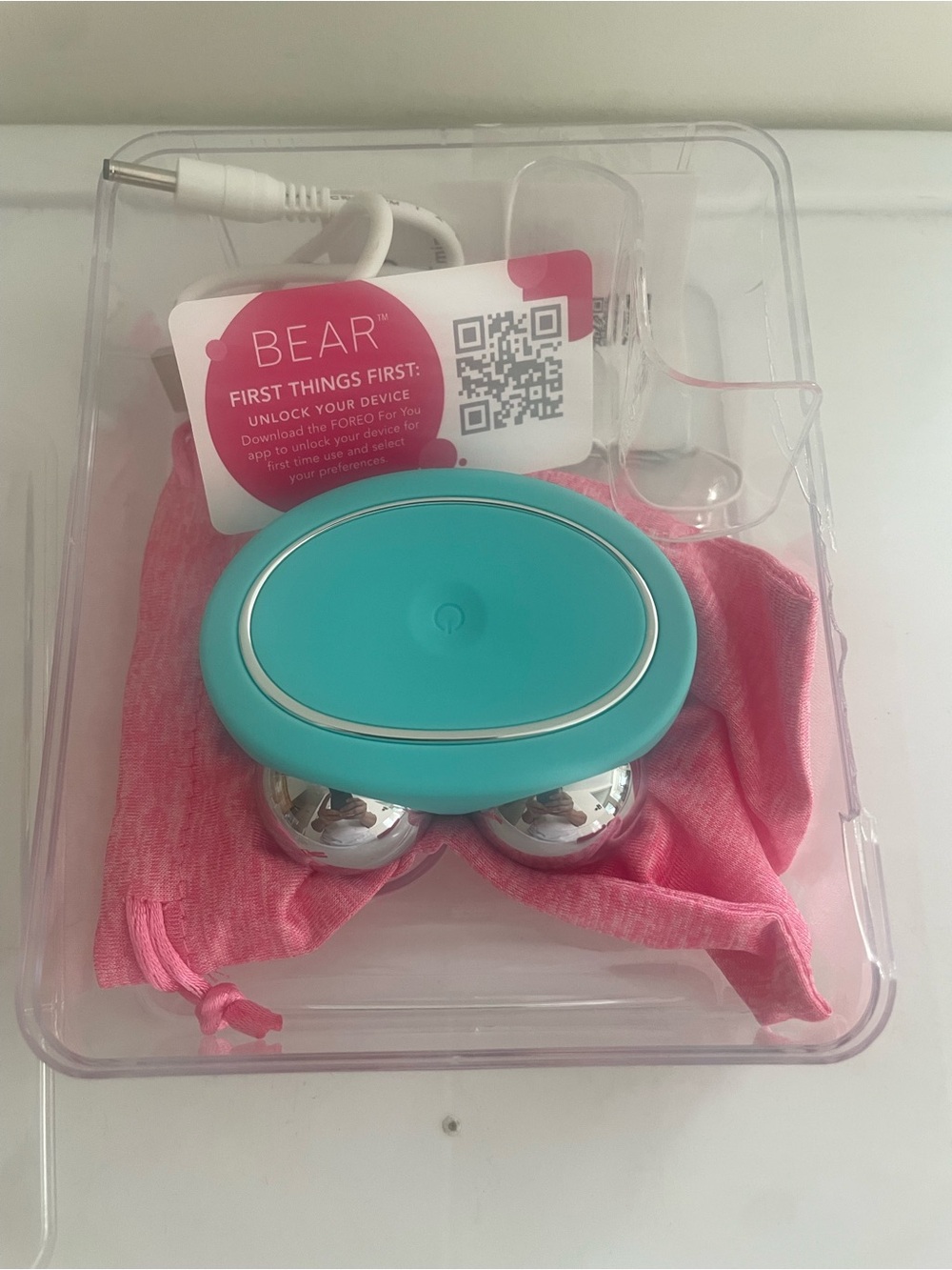 FOREO BEAR (mini) Facial Toning Device - Teal with Pink Pouch